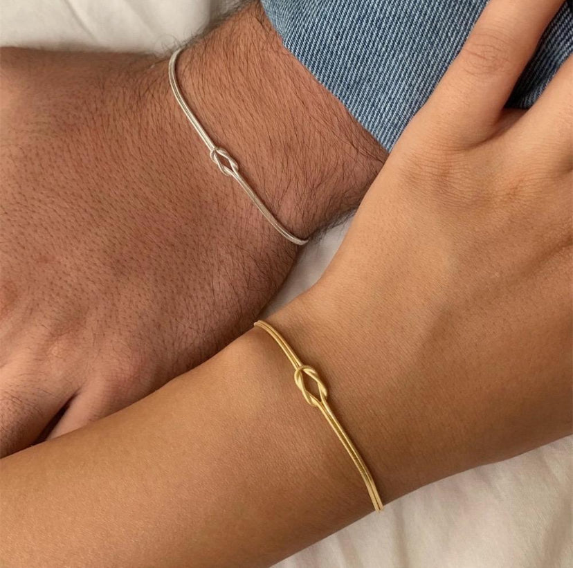 Pulsera nudo de amor 