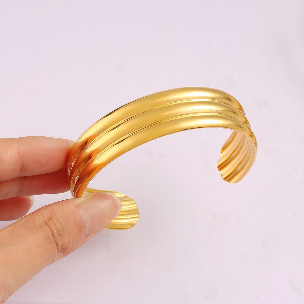 Kalua Bangle Bracelet