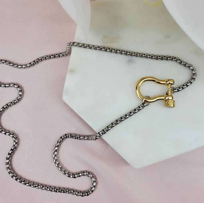 Two Tone Horseshoe Necklace