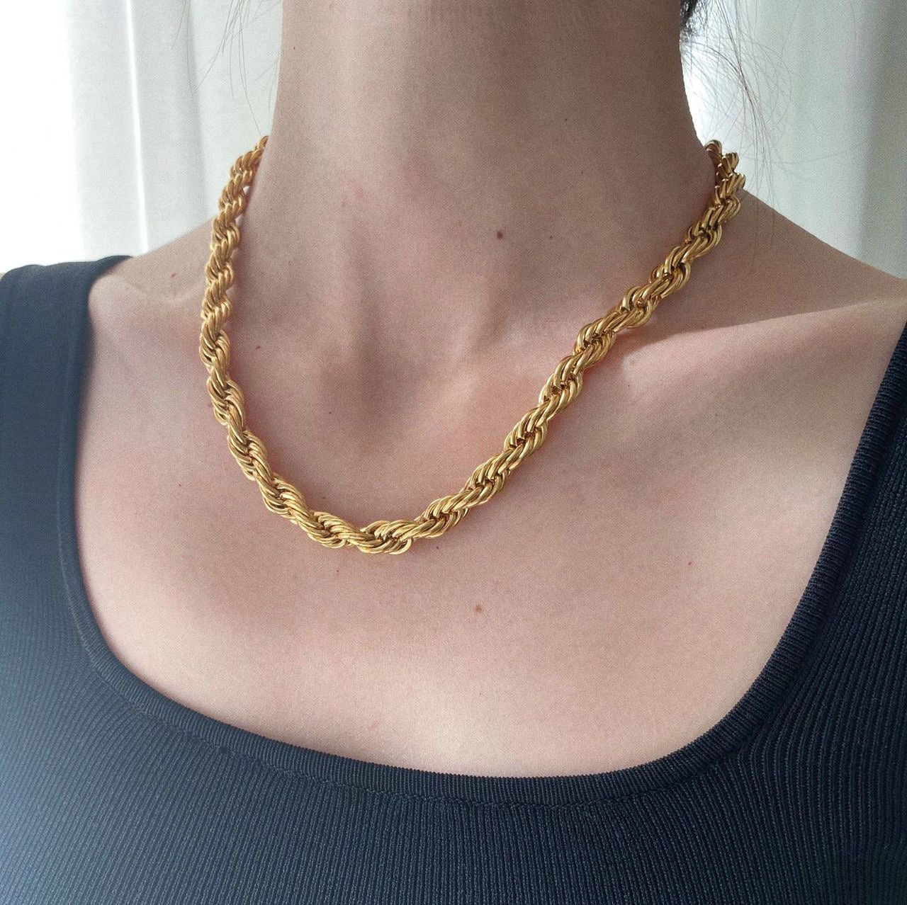 Classy Rope Chain Necklace