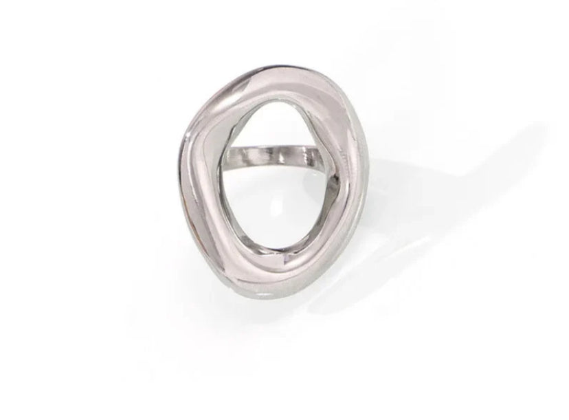 Lena Oval Ring