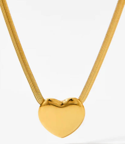 Arlette Heart Shape Necklace