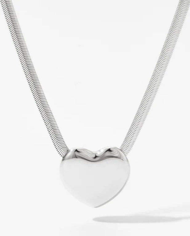 Arlette Heart Shape Necklace