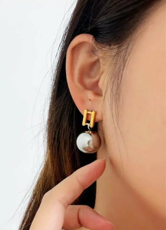 Two Tone Drop Studs