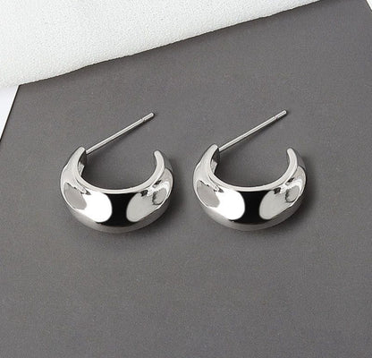 Minimalist Hoop Earrings