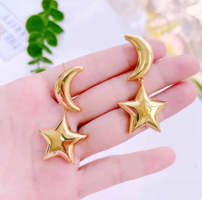 Lucky Star Moon Earrings