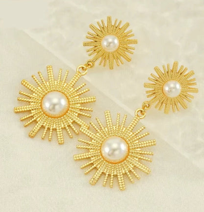 SunBurst Pearl Earrings