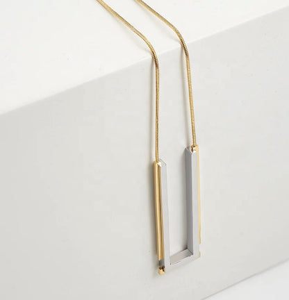 Aritzia Necklace